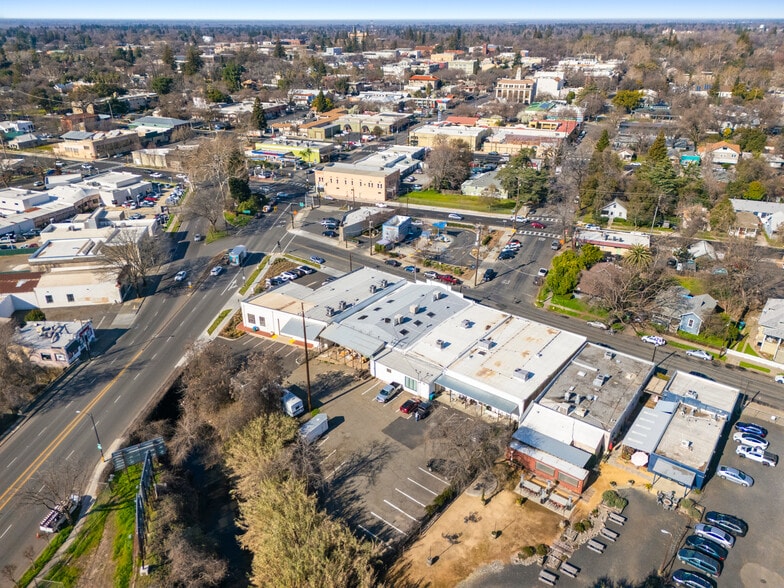 More Photos Of 195 Humboldt Ave, Chico Auto Repair For Lease