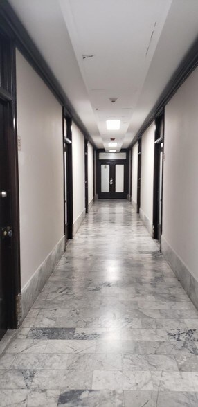 More Photos Of 700-704 S Spring St, Los Angeles Loft Creative Space For Lease