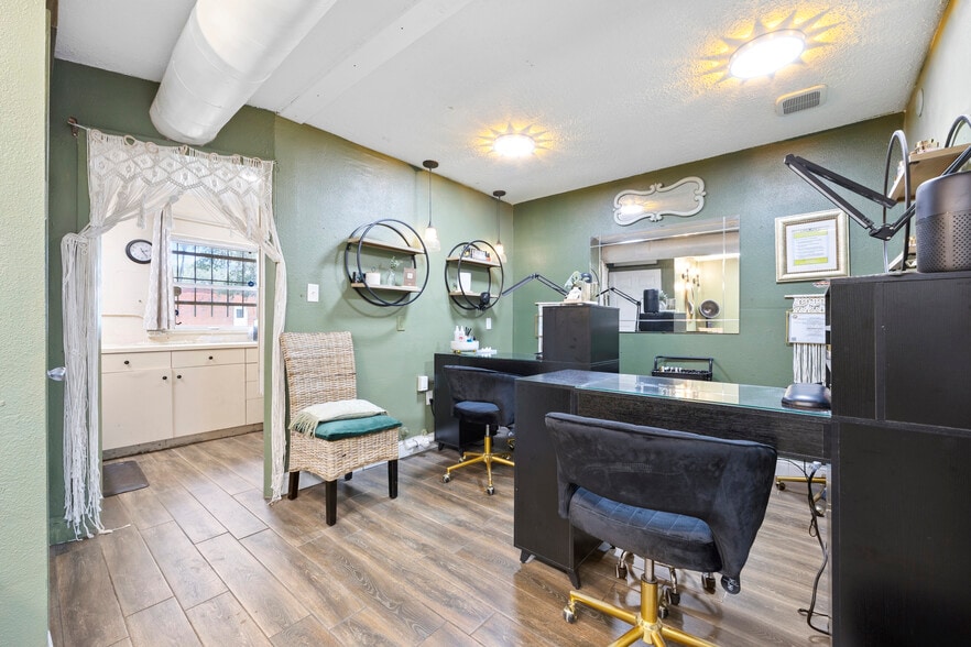 More Photos Of 203 Laurel St, Palatka Office For Sale