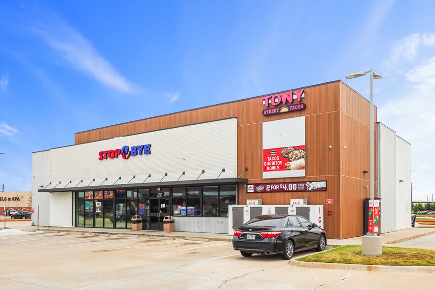 More Photos Of 21810 Kuykendahl Rd, Spring Service Station For Sale