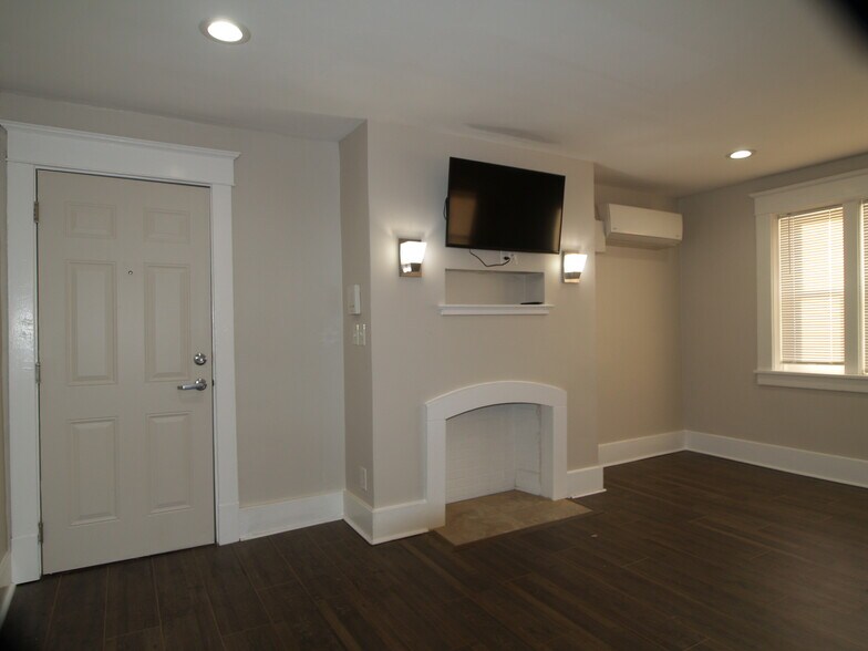 More Photos Of 272 Colvin Ave, Buffalo Apartments For Sale