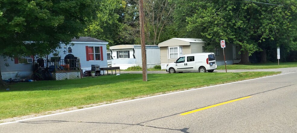More Photos Of 5125 N Center Rd, Flint Manufactured Housing Mobile Home Park For Sale