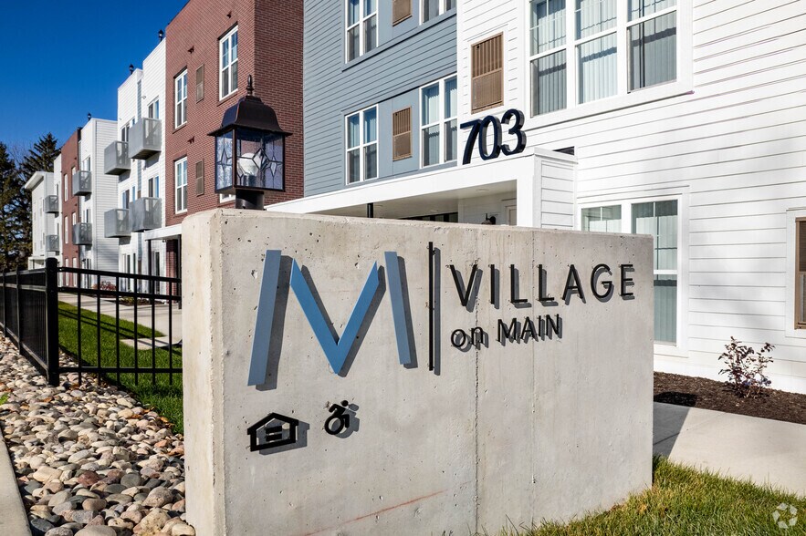 More Photos Of 703 W Main St, Waunakee Apartments For Lease