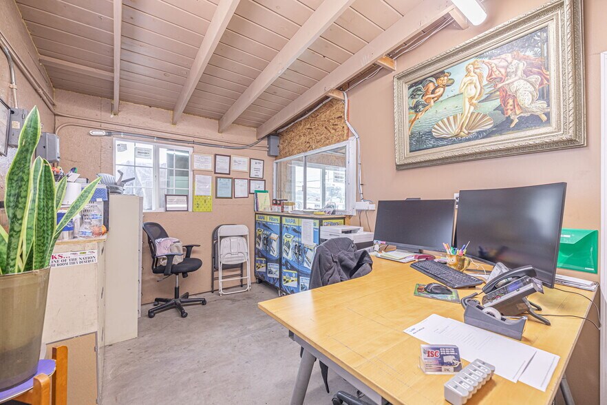 More Photos Of 15723 Kadota St, Sylmar Land For Sale