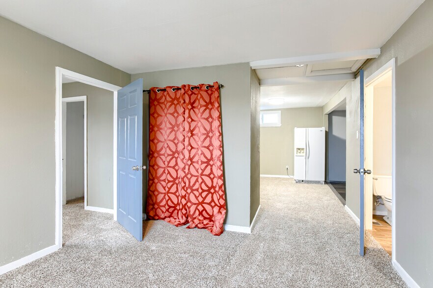 More Photos Of 1127 Merriam Ln, Kansas City Apartments For Sale
