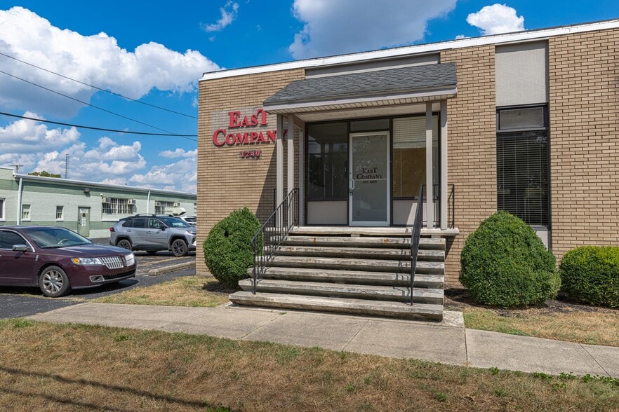 More Photos Of 1240 Stanley Ave, Dayton Warehouse For Sale