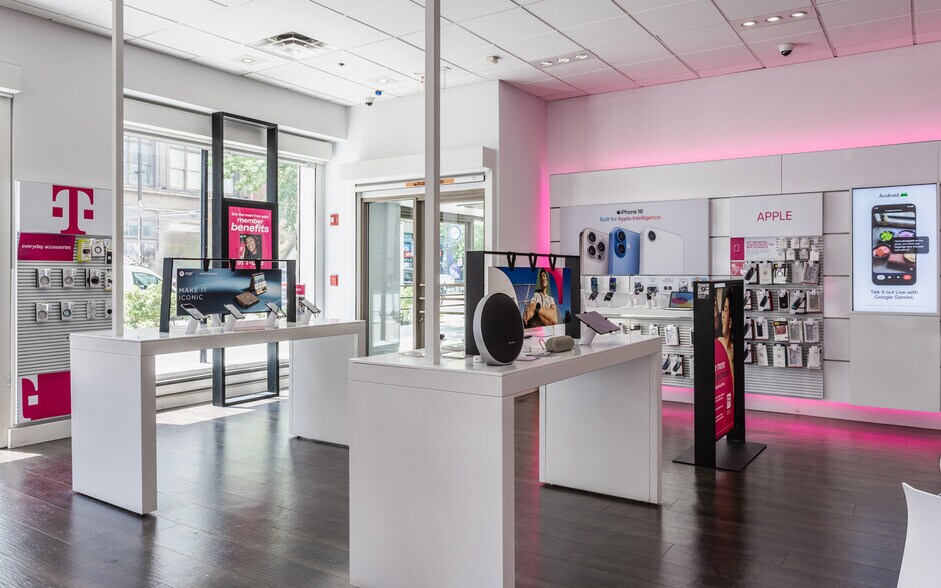 More Photos Of , Indianapolis Office For Sale