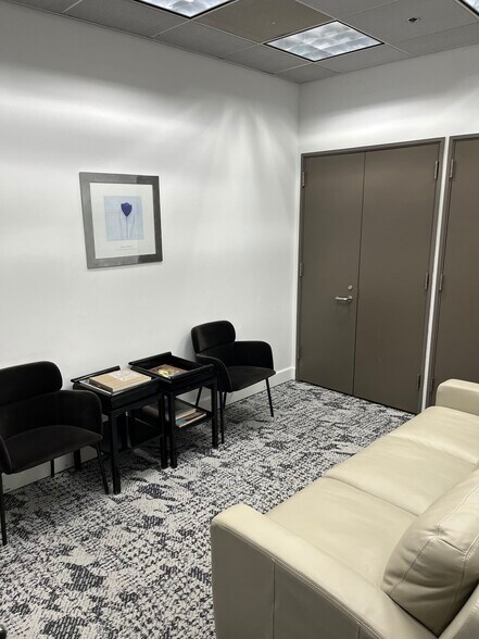 More Photos Of 428-444 N Bedford Dr, Beverly Hills Medical For Lease
