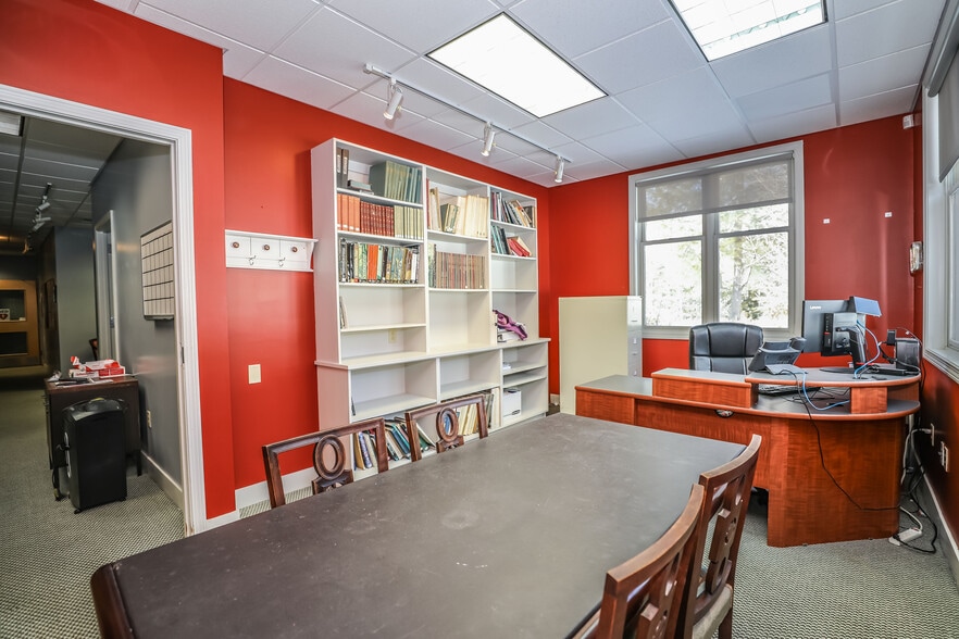 More Photos Of 457 Route 123, Sharon Freestanding For Sale