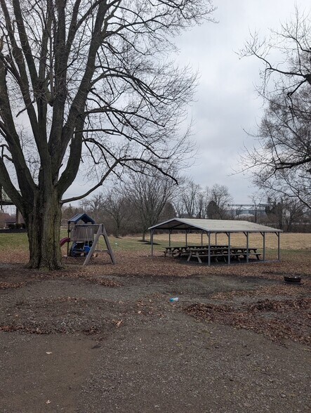 More Photos Of 304 Delphos Rd, Columbus Grove Specialty For Sale