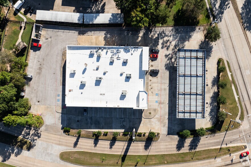 More Photos Of 11220 Louetta Rd, Houston Storefront For Lease