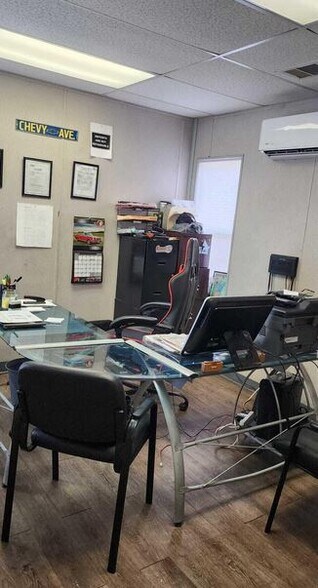 More Photos Of 4626 S 6th Ave, Tucson Auto Dealership For Sale