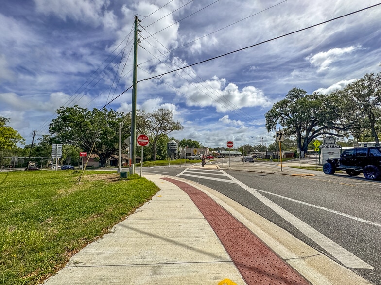 Primary Photo Of 615 Old Hospital Dr, Brooksville Land For Sale