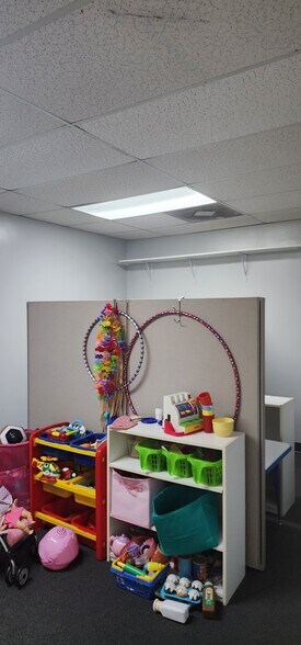 More Photos Of 1416 Campbell Rd, Houston Medical For Lease