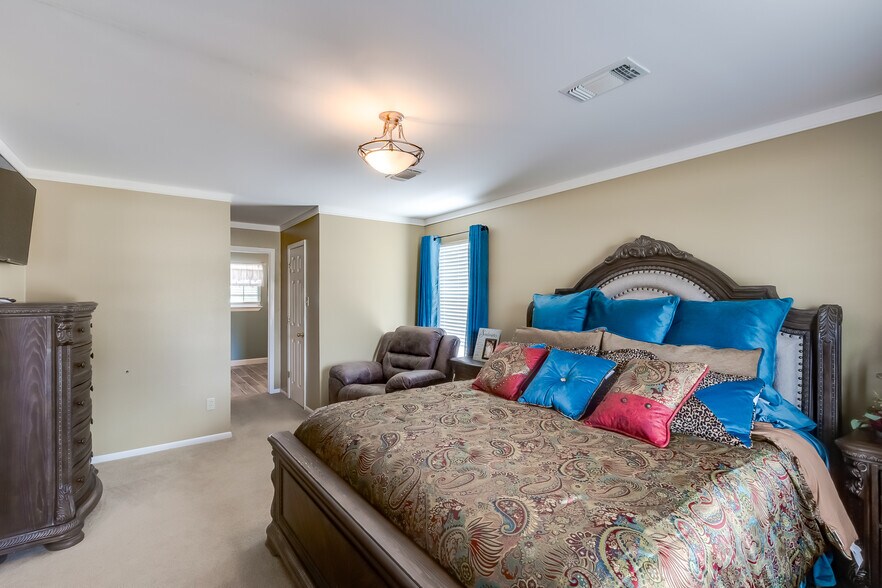 More Photos Of 200 King Ranch Rd, Gatesville Specialty For Sale