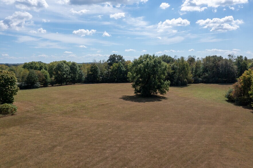 More Photos Of 105 Eastside Dr, White House Land For Sale