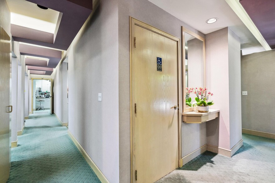 More Photos Of 1802 San Miguel Dr, Walnut Creek Medical For Sale