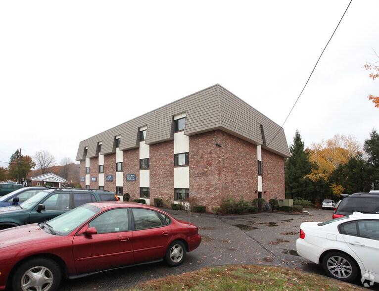 More Photos Of 191 Albany Tpke, Canton Medical For Lease