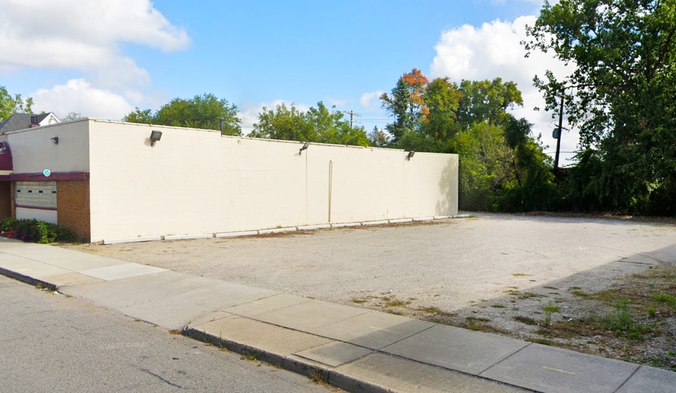 More Photos Of 17850 Mount Elliott St, Detroit Warehouse For Sale