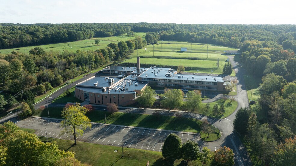 More Photos Of 22154 PA-18, Conneautville Schools For Sale