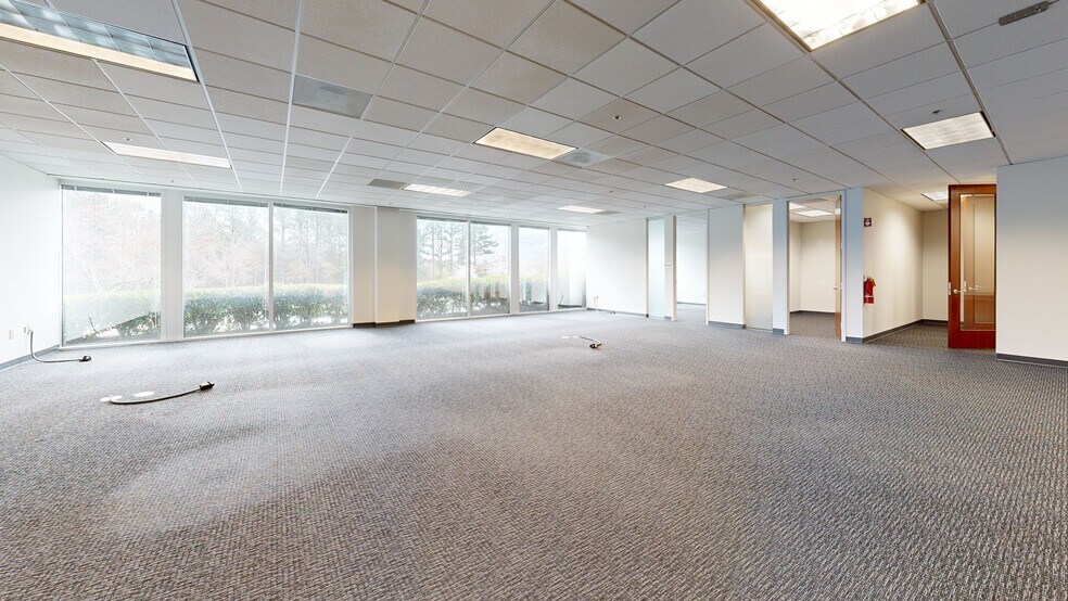 More Photos Of 4550 N Point Pky, Alpharetta Office For Lease