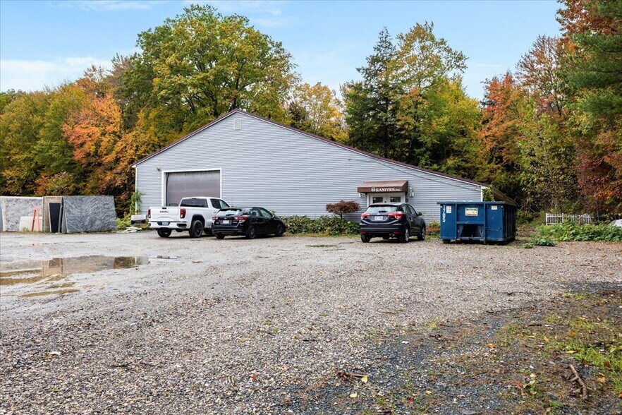 More Photos Of 155 Ushers Rd, Round Lake Warehouse For Sale