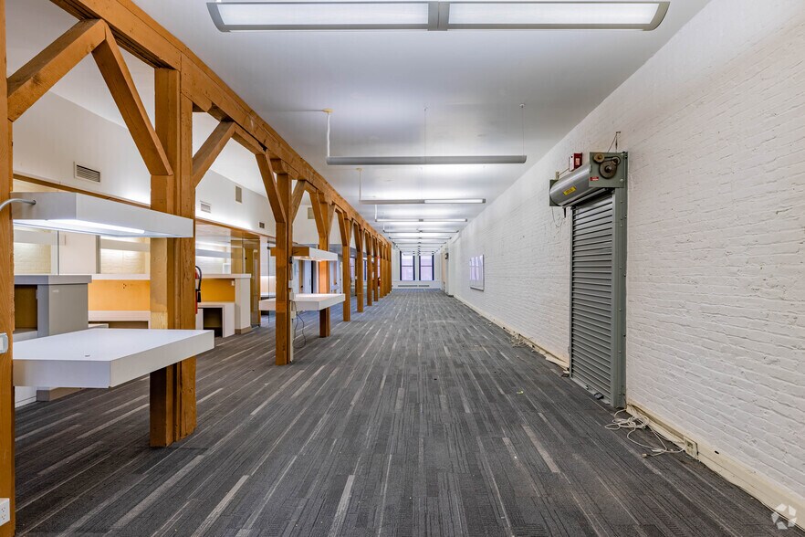 More Photos Of 227 Fort Pitt Blvd, Pittsburgh Loft Creative Space For Lease