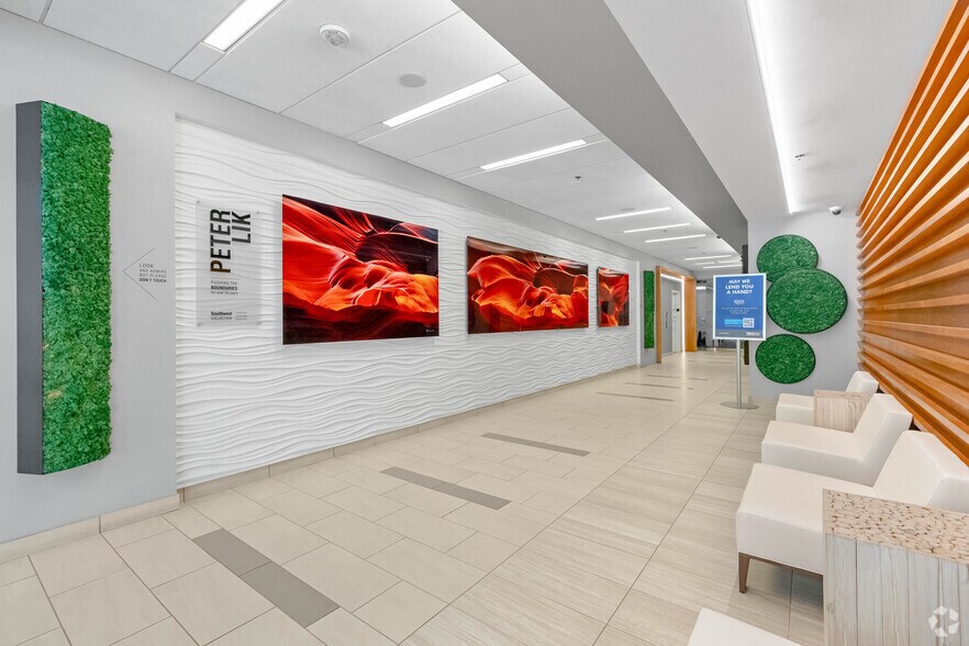 More Photos Of 5410 Edson Ln, North Bethesda Office For Lease