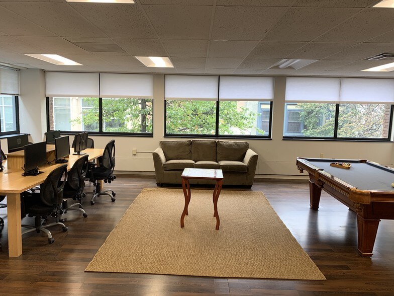 More Photos Of 142 Temple St, New Haven Medical For Lease