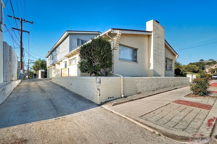 More Photos Of 428-438 Rosemont St, La Jolla Apartments For Sale