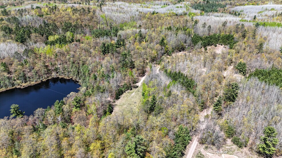 More Photos Of 7849 US Highway 51, Minocqua Sports And Entertainment For Sale