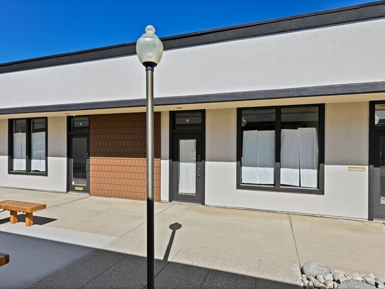 More Photos Of 2148 Broadway, Grand Junction Unknown For Lease