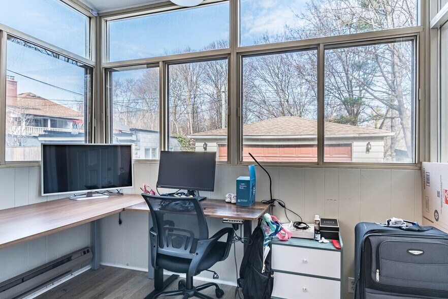 More Photos Of 14 Kilbarry Rd, Toronto Multifamily For Sale