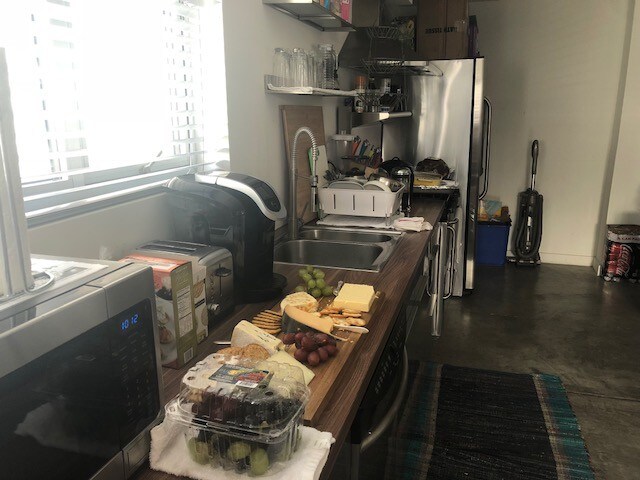 More Photos Of 615 Hampton Dr, Venice Apartments For Sale