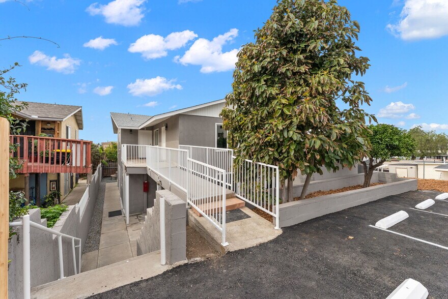 More Photos Of 320 Willie James Jones Ave, San Diego Apartments For Sale