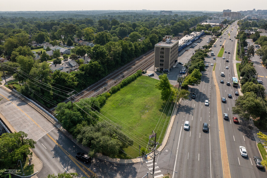 Primary Photo Of 900 Rockville Pike, Rockville Land For Sale