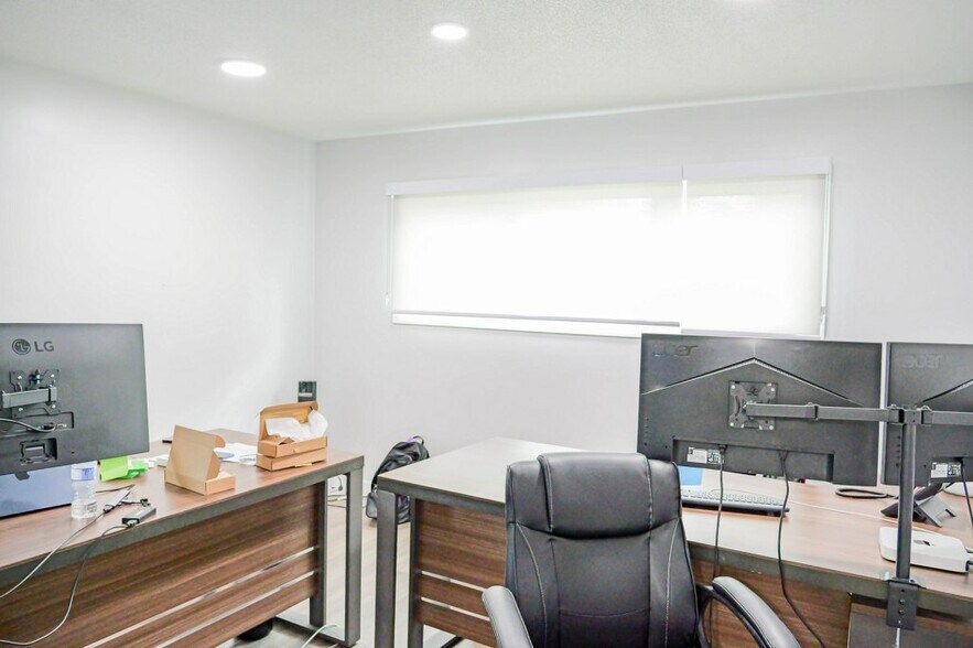 More Photos Of 504 65 Av NW, Edmonton Truck Terminal For Sale
