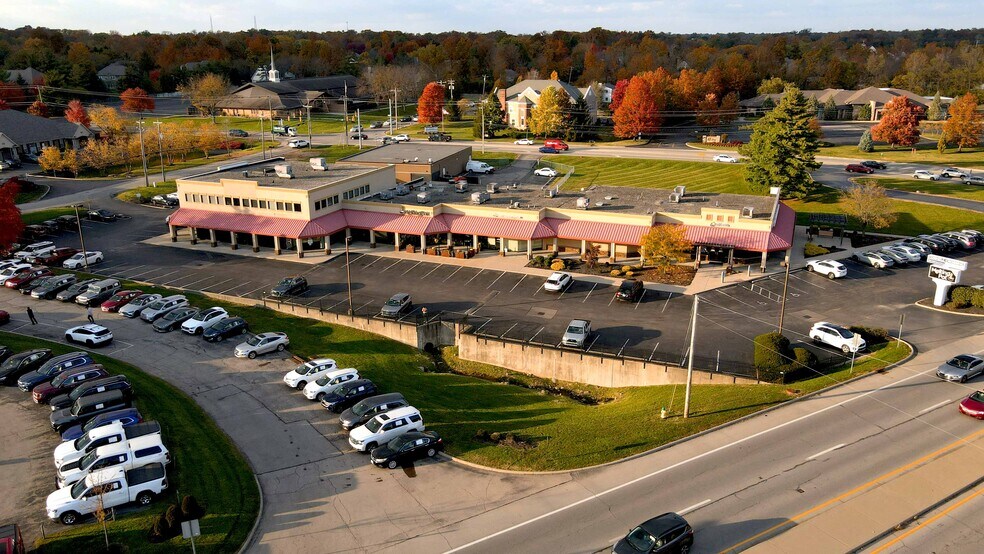 More Photos Of 11001-11039 Montgomery Rd, Symmes Township Unknown For Lease