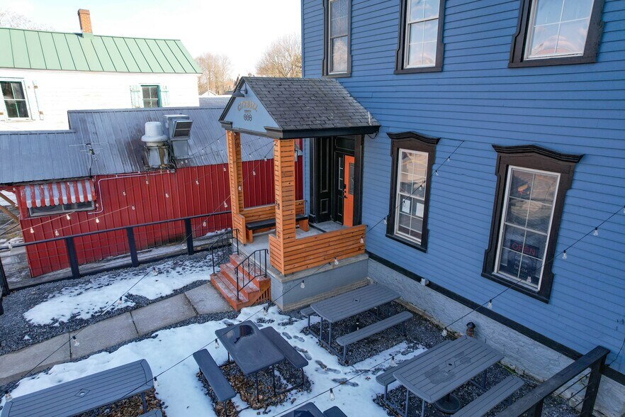 More Photos Of 28 E Main St, Johnstown General Retail For Sale