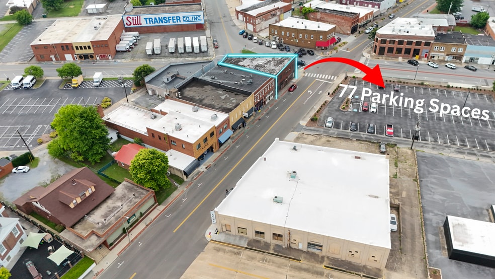 More Photos Of 233 E Sullivan St, Kingsport Storefront For Sale