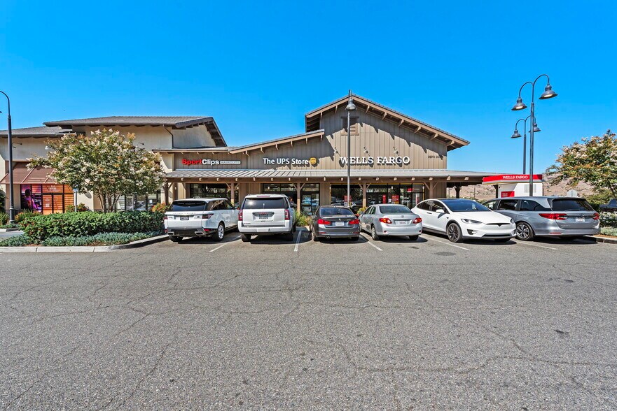 More Photos Of 29851 Ortega Hwy, Mission Viejo Unknown For Lease