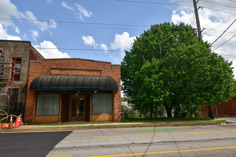 Primary Photo Of 804 Central Ave, Chattanooga Storefront For Lease