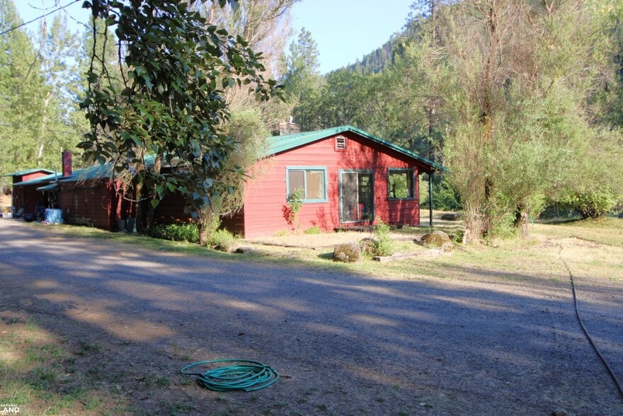 More Photos Of 7743 Highway 12, Kooskia Hotel For Sale