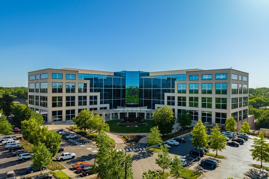 More Photos Of 26 Century Blvd, Nashville Office For Lease