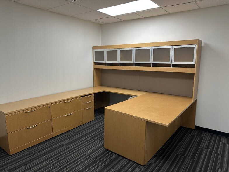 More Photos Of 4390 Route 1 N, Princeton Office For Lease