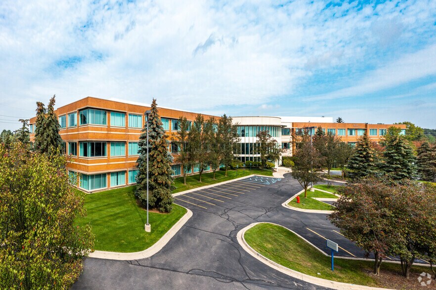 More Photos Of 27500 Drake Rd, Farmington Hills Office For Lease