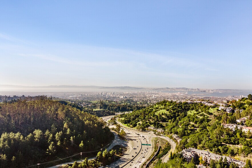 More Photos Of Tunnel Rd. & Broadway Tunnel Fwy, Oakland Land For Sale