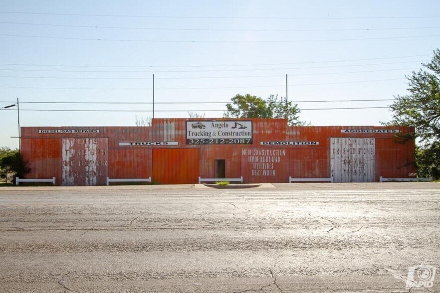 More Photos Of 2020 S Chadbourne St, San Angelo Warehouse For Sale