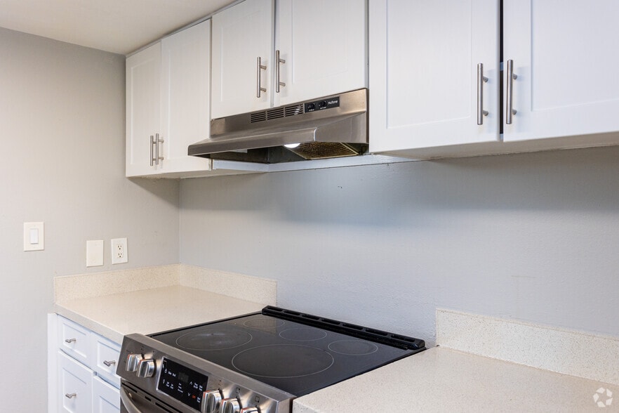 More Photos Of 51 Hayes Pl SW, Renton Apartments For Sale