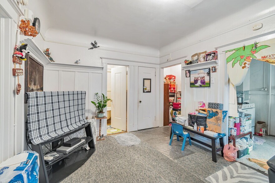 More Photos Of 1120 Jackson St, San Francisco Apartments For Sale